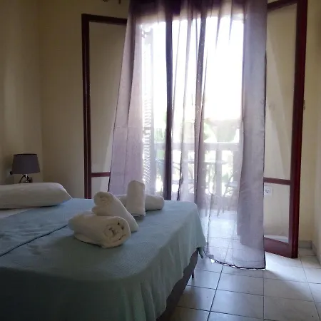 Summer Time Aparthotel Chrani